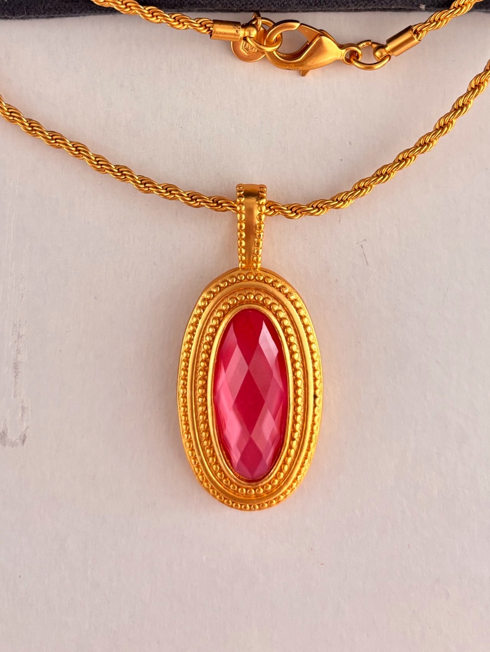 NWOT Julie Vos Gemstone Statement Gold Oval Pendant Necklace